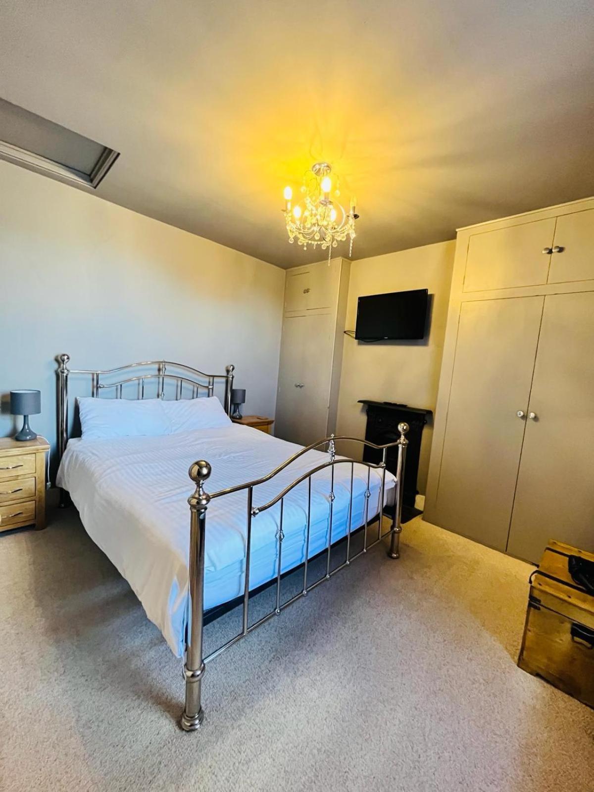 Simpsons Cottage - Grove Road Cottages Στράτφορντ απόν Έιβον Εξωτερικό φωτογραφία