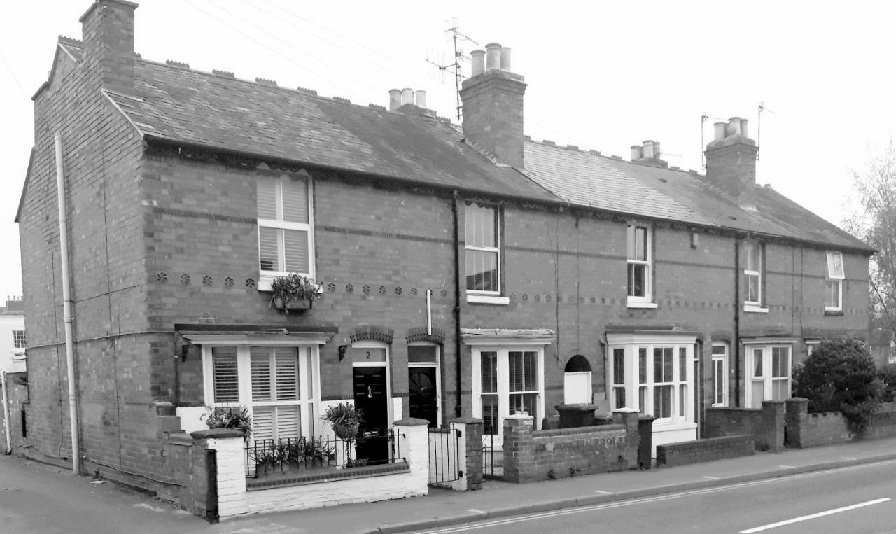 Simpsons Cottage - Grove Road Cottages Στράτφορντ απόν Έιβον Εξωτερικό φωτογραφία